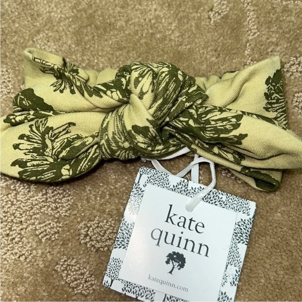 NWT Kate Quinn Set of 4 Headbands, Medium (6-12 months)